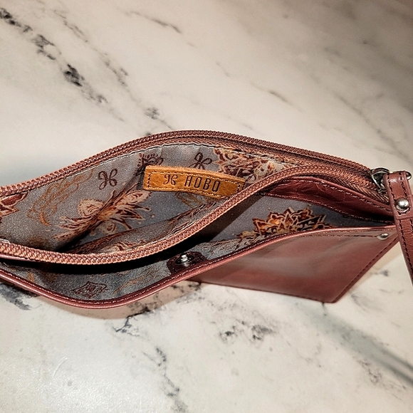 HOBO Rose Mauve Vintage 'Kimi' Card Holder & Leather Wallet - Picture 2 of 5